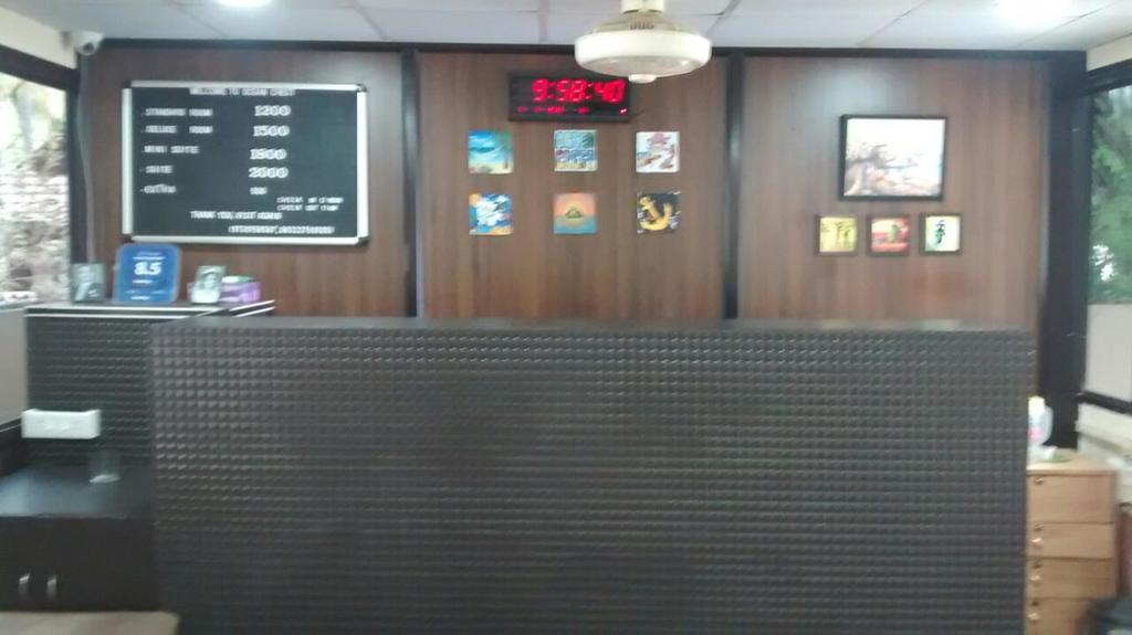 Ocean Crest Hotel 콜바 외부 사진